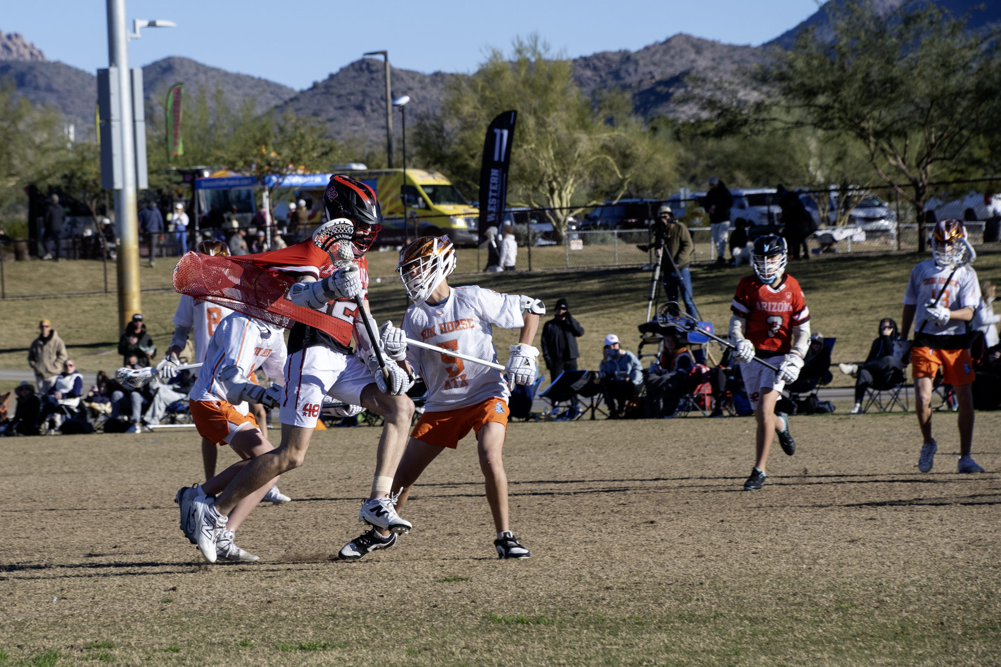 2030 vs Iron Horse ATX 13